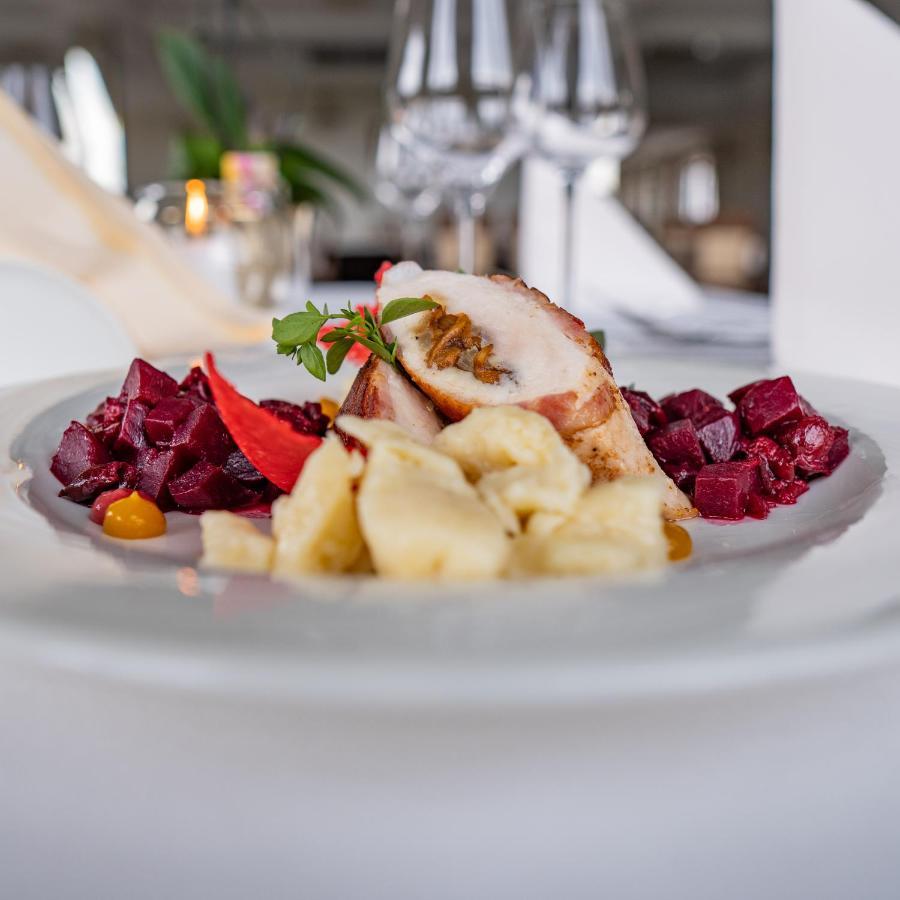 Boutique Odyseja & Spa Ciechocinek Kültér fotó A plate of food